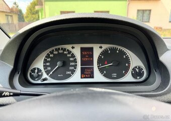 Mercedes-Benz Třídy B B200 AUT. benzín automat 100 kw - 13