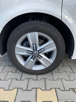 Vw Caravelle T5.1 2.0 Tdi 103 kw - 13