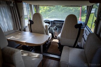 Obytný automobil Hymer - 13