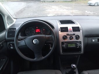 VW Touran - 13