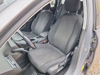 Peugeot 308 1.6HDi 88KW SW Nové v ČR +Zimní kola, S.Kniha - 13