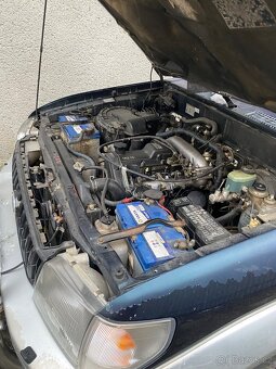 TOYOTA Land Cruiser LC 90 - 13