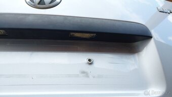 VW Caddy – Dveře kufru , Vzpěry - 13