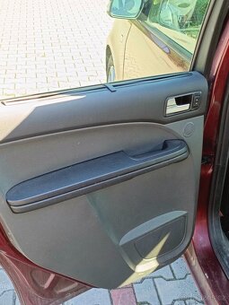 Ford Focus Cmax - 13