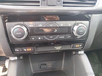 Mazda CX-5 Attraction 2,0 118 kW AWD-Top stav - 13