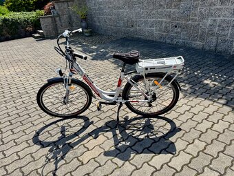 Dámské elektrokolo do města - 13