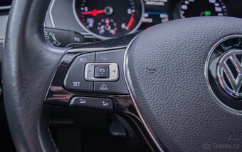 Volkswagen Passat Variant 2.0TDI 110kW BMT DSG automat - 13