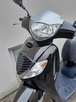 Honda SH 125i, 2006, moc pěkný stav - 13