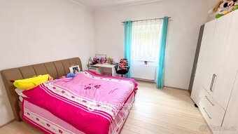 Prodej rodinné domy, 370 m2 - Znojmo - Oblekovice - 13