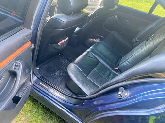 Bmw e39 528i - 13