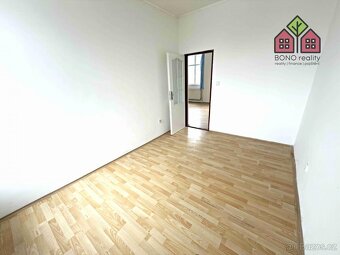 Pronájem bytu 4+kk, 67 m2, parkovací místo a internetové při - 13
