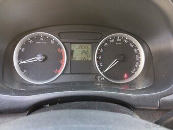 Škoda Fabia 2 1.4 16v63kw - 13