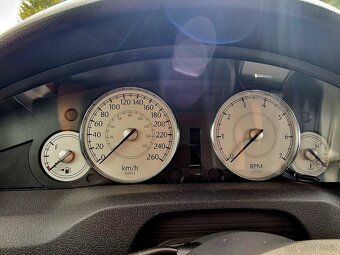 Chrysler 300C 5.7 V8 Hemi 4x4 - 13