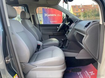 VW Caddy 1,9 TDi Aut.Klima, Tažné, AKU - 13