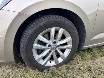 vw TOURAN 1.6TDi 85kW - 13