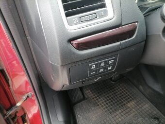 Mazda 6 2.0i 121kwRevolutionSPORTheadUpKameraNaviJenSerMazda - 13