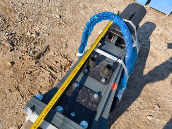 Hydraulické kladivo pro 5-7t - 13