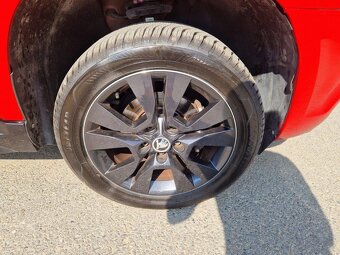 Škoda YETI 1,2 TSI 77KW MONTE CARLO, navi, xenon - 13