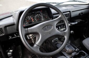 Lada Niva 61kW (2015) - 13