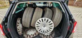 VW Passat B6 2.0TDI 125kw Highline Sport / Nové rozvody - 13