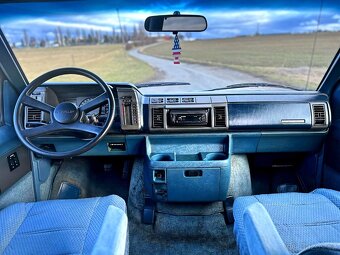 1991 Chevrolet Astro Van AWD | 4.3 V6 - 13