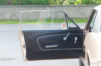 Ford Mustang 1966 - 13