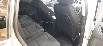 Peugeot 308 SW 1,6i 88kW   7-místný - 13