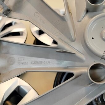 Disky na VW 5,5Jx15"H2 ET40 5x100 57,1 - 13