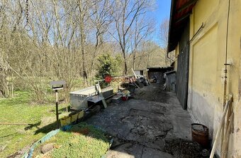 Rodinný dům na prodej – ideální k rekonstrukci - 13