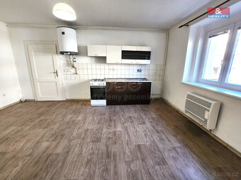 Prodej bytu 1+kk, 34 m², Louny, ul. Palackého - 13