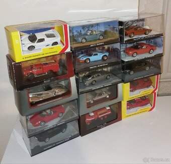Auta 1:43 motorky 1:18 - 13