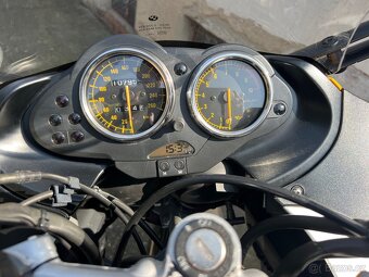 BMW r1100s - 13