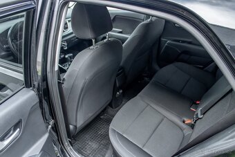 KIA Rio Automat - 13