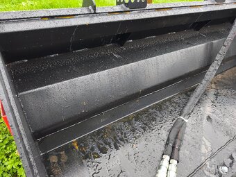 Hydra lopata s frézou na smykáč - 13