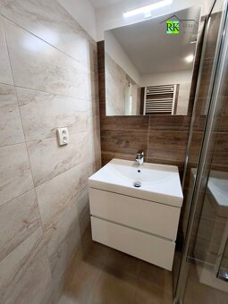 Praha 5 - Zličín, byt 2+1. 56 m2. Po kompletní rekonstrukci. - 13