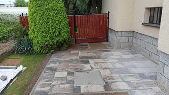 Výstavby plotu, pokládky zámkové dlažby - 13