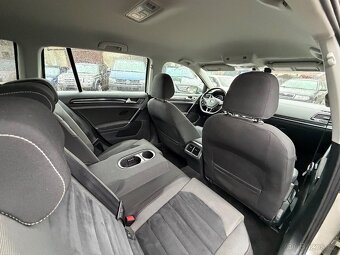 VW Golf VII 1.6TDi 81kw combi/variant NAVI / TAŽNÉ / 1.MAJIT - 13