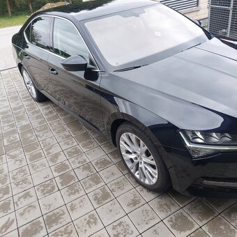 Škoda Superb 3-2.0Tdi-110kw-120.000km - 13