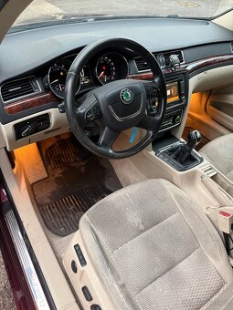 Náhradní díly Škoda Superb 2 Liftback - 13