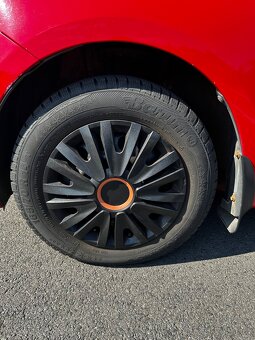 Toyota Yaris - 13