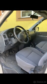 Toyota Hiace - 13