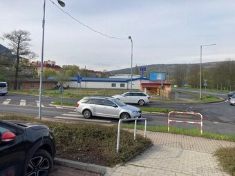 PRONÁJEM KOMERČNÍ PLOCHY – cca 1600 m² – BÍLINA (naproti LID - 13