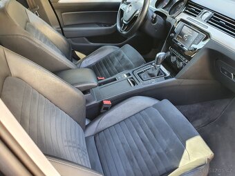 Volkswagen Passat, 2.0 Bi-TDI 176 kW DSG 4x4 ČR - 13