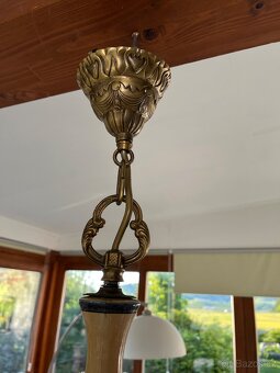 Mosazno-porcelánový lustr - 13
