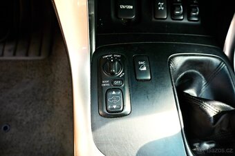 TOYOTA LAND CRUISER 120 2006 3,0D -4D 2006 - 13
