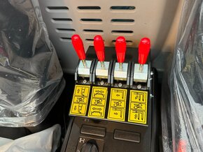 IVECO EUROCARGO 180-250, HÁK CHARVÁT CTS 1000-1570MM, IHNED - 13