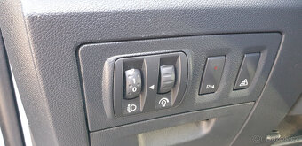 Renault Laguna III.GT-2.0Dci,130Kw Kombi,R.V. 7/2009 - 13