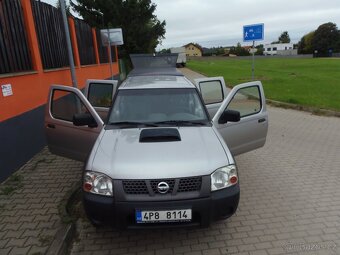 Nissan Navara 2.5 TD NP300 4x4 tažné 3T - 13