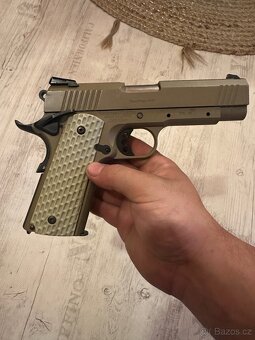 Gbb pistole - 13