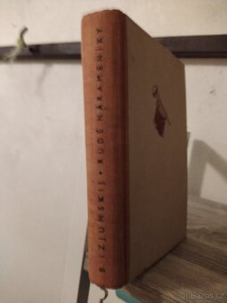 Knihy různé - 13